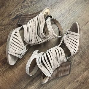 Vince Camuto Janil Sandal 8.5